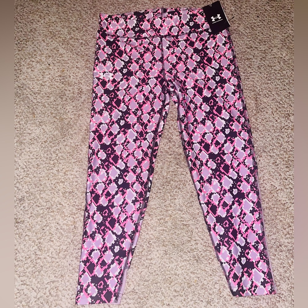 NWT Under Armour Leggings Size L